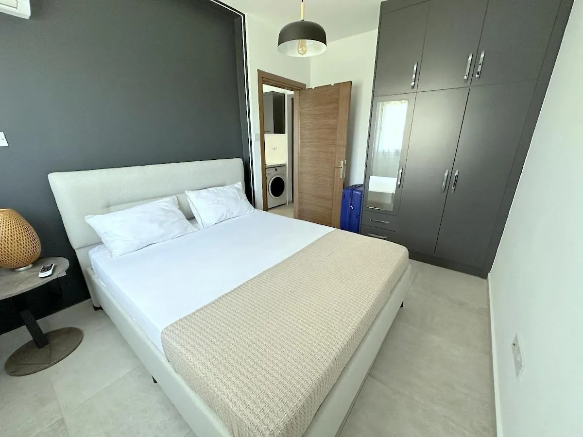 Lägenhet Cheap Holiday Opportunity In North Cyprus Larnaca