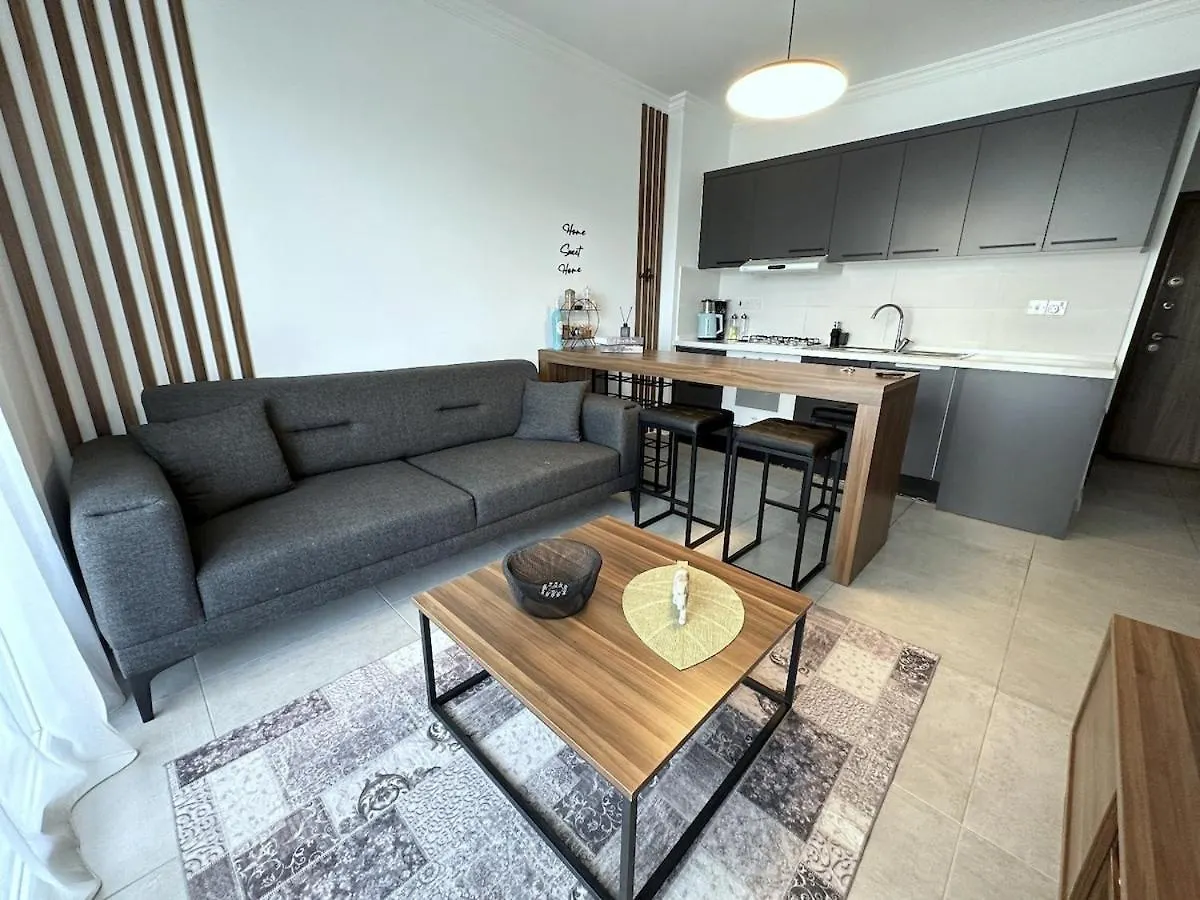 Cheap Holiday Opportunity In North Cyprus Larnaca Lägenhet