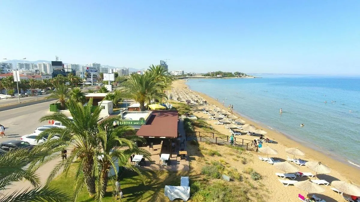 Lägenhet Cheap Holiday Opportunity In North Cyprus Larnaca